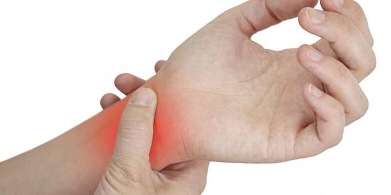Why the joints of the fingers hurt